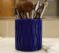 STL file Makeup brush organizer・3D print model to download・Cults