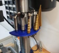 Free STL file Screw holder for drill 🧑‍🔧・Object to download and