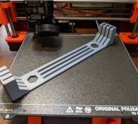 https://img1.yeggi.com/page_images_cache/3487745_prusa-steel-sheet-holder-by-bredbord