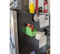 https://img1.yeggi.com/page_images_cache/3581708_magnetic-koozie-holder-by-maxwellhau5caffy