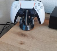 STL file PlayStation PS5 PS4 - Controller Stand 🎮・Template to download and  3D print・Cults