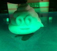 STL file Poop emoji keychain! 🗝️・3D print object to download・Cults