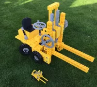 Hand Trucks and Pallets 3D Printed UnPainted N Scale Forklifts