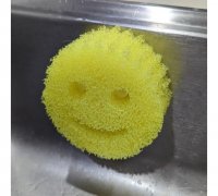 https://img1.yeggi.com/page_images_cache/5024358_scrub-daddy-holder-by-deelan90