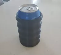 https://img1.yeggi.com/page_images_cache/5101771_pop-or-beer-can-koozie-by-aidan
