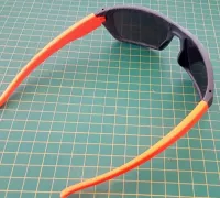 STL file Oakley Sunglasses Display 🕶️・3D print object to download・Cults