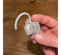 Archivo STL Sony wf-1000xm3 earphone hook support 🪝・Modelo para descargar  e imprimir en 3D・Cults