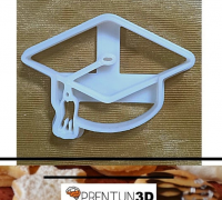 STL file 2023 Graduation Hat Wall Art 🎓・3D printable model to