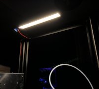 STL-Datei Ender 3 V2 Halo Licht Led Strip Halterung 😇 kostenlos