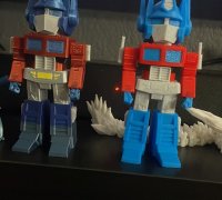 Free STL file Optimus Prime G1 Action Figure 🤖・3D printing