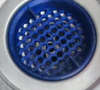 https://img1.yeggi.com/page_images_cache/6058971_hassle-free-sink-strainer-by-diego-rosique