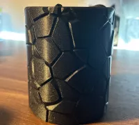 voronoi crayon holder (Y3B7R54XL) by tomdavid99