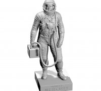 STL file ASTRONAUT AND MOON COOKIE AND FONDANT CUTTERS・3D printable model  to download・Cults