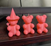 https://img1.yeggi.com/page_images_cache/6983600_gummy-bears-in-outfits-3d-printing-idea-to-download-