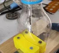 Cut-Man - PET bottle cutter with handle!