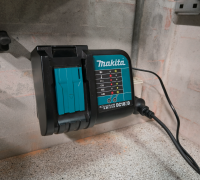 STL file Makita Battery Charger wall Hanger Kit 🔋・Model to download and 3D  print・Cults