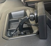 Any MagSafe charger to Any car 17mm ball mount - parametric von romn, Kostenloses STL-Modell herunterladen